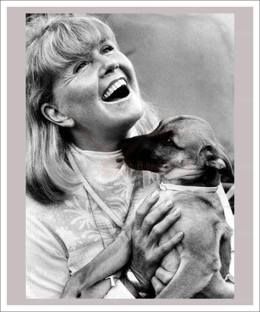 Doris Day & Pup - VINTAGEARTREPRINTS.COM