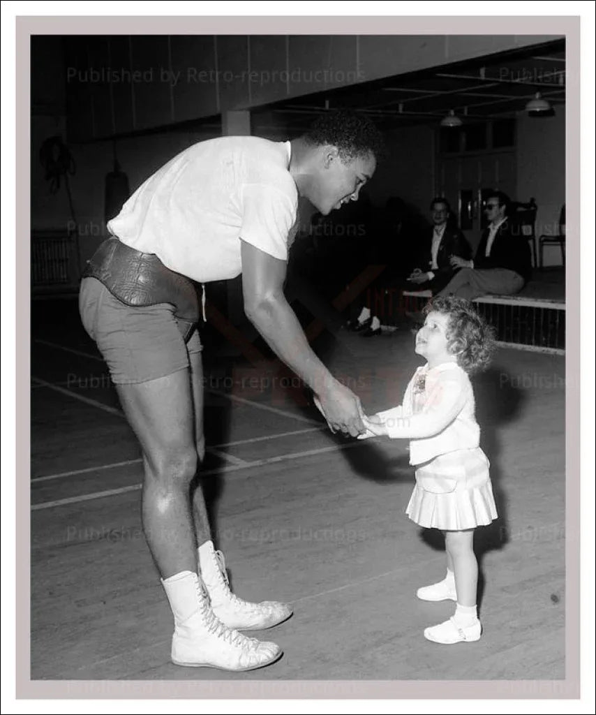 Muhammad Ali born Cassius Marcellus Clay - VINTAGEARTREPRINTS.COM