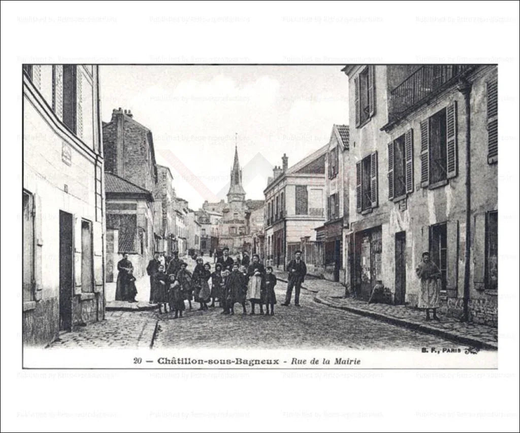 Paris suburb, Chatillon Children walking rue de la mairie - VINTAGEARTREPRINTS.COM