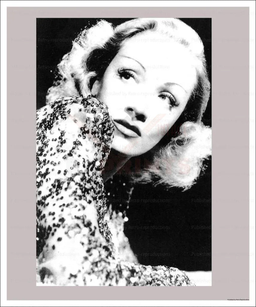Marlene Dietrich - VINTAGEARTREPRINTS.COM
