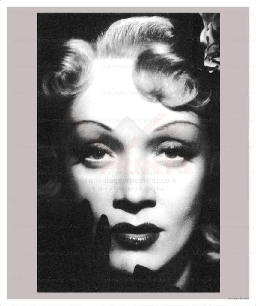 Marlene Dietrich - VINTAGEARTREPRINTS.COM