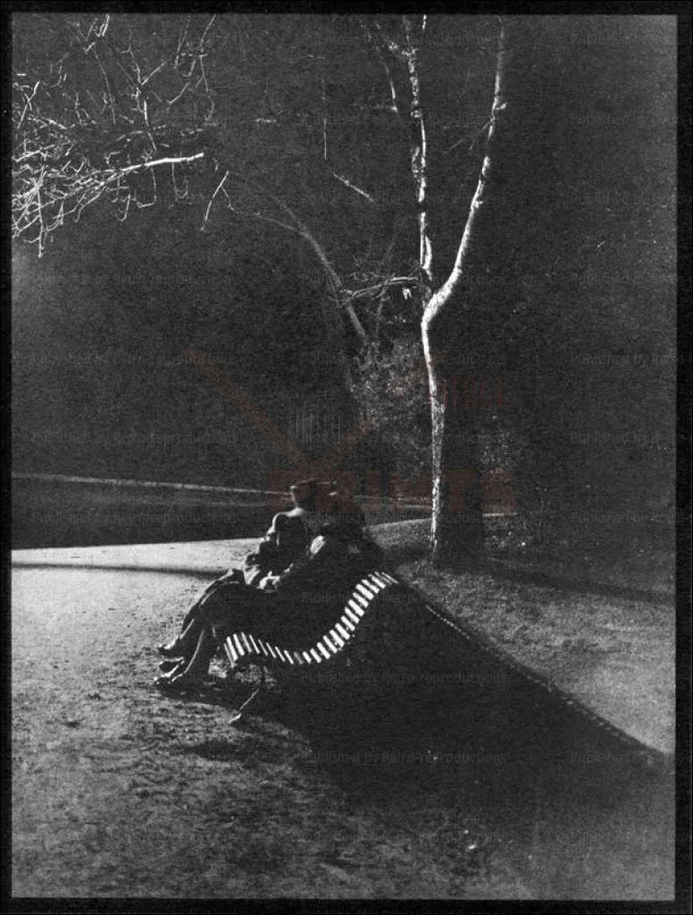 Two Kissing Lovers Sitting on a Bench - VINTAGEARTREPRINTS.COM