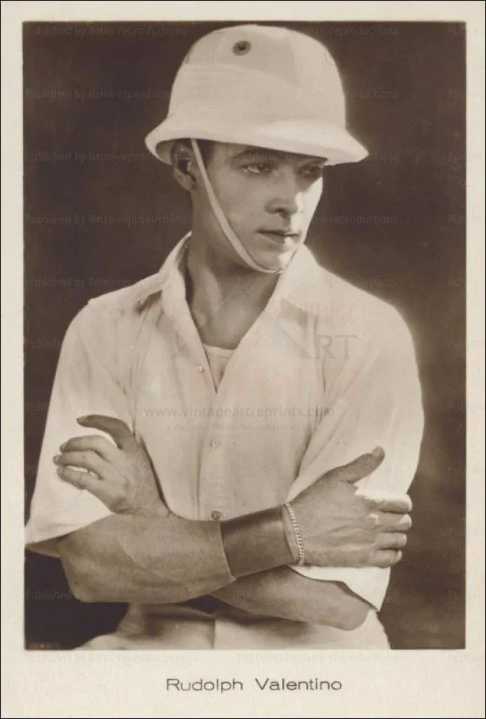 Rudolph Valentino - VINTAGEARTREPRINTS.COM