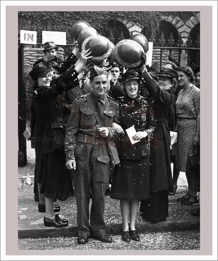 Romance 10 - Thanks for the Memories - VINTAGEARTREPRINTS.COM