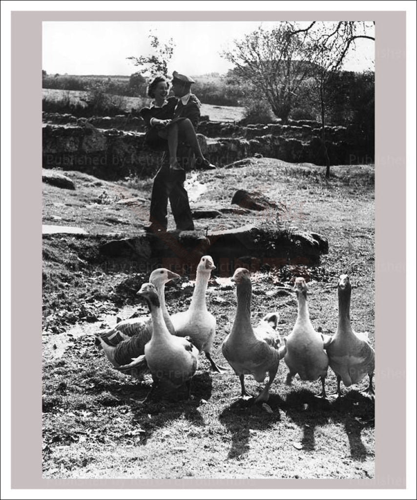 Vintage art print, Women at War - Romance 2, WWII - Vintage Art, canvas prints