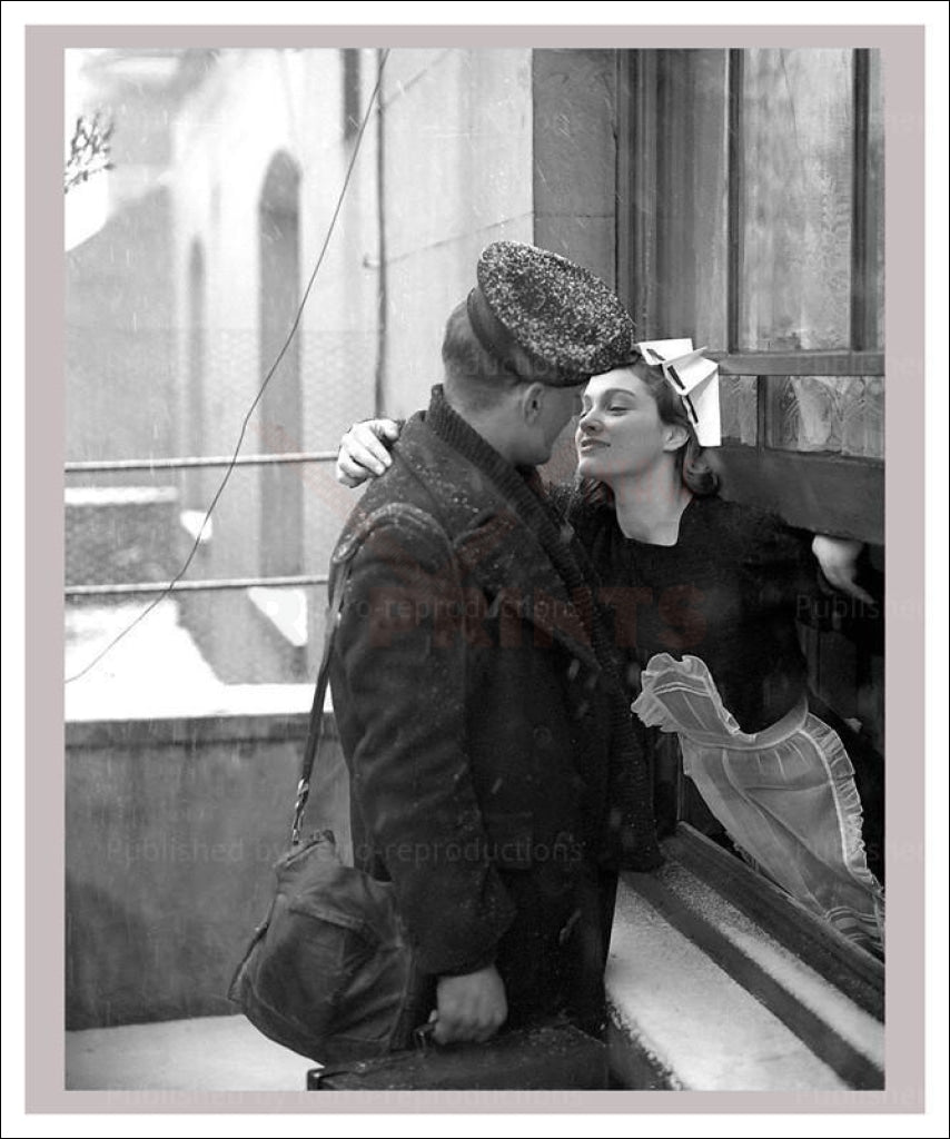 Vintage art prints, photography, Women at War - Romance 6, vintage art photo print reproduction, WWII - Vintage Art, canvas prints