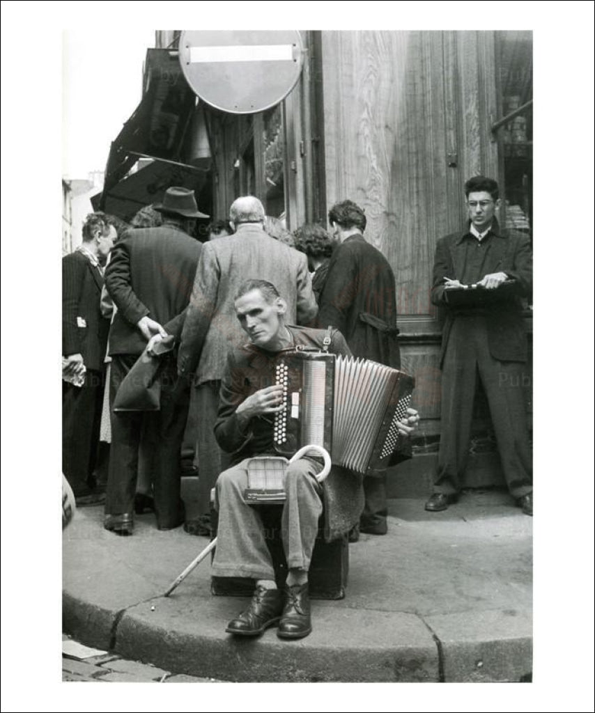 Begger playing accordion, Vintage Art reprints, photographic print - Vintage Art, canvas prints