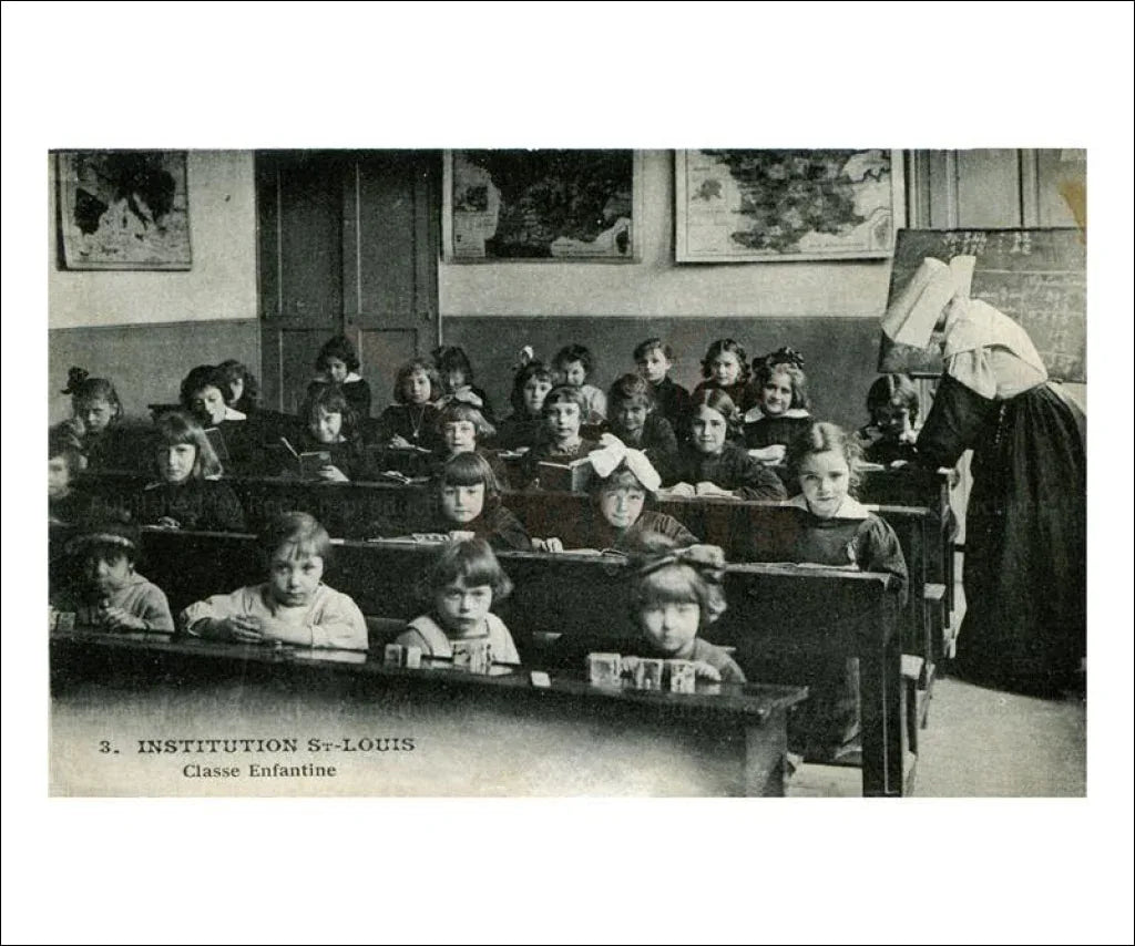 Institution St-Louis Classe Enfantine - VINTAGEARTREPRINTS.COM