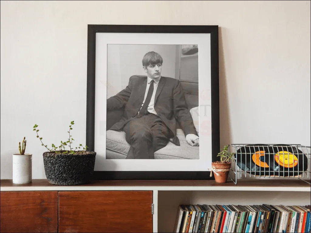 Ringo Star Portrait - VINTAGEARTREPRINTS.COM