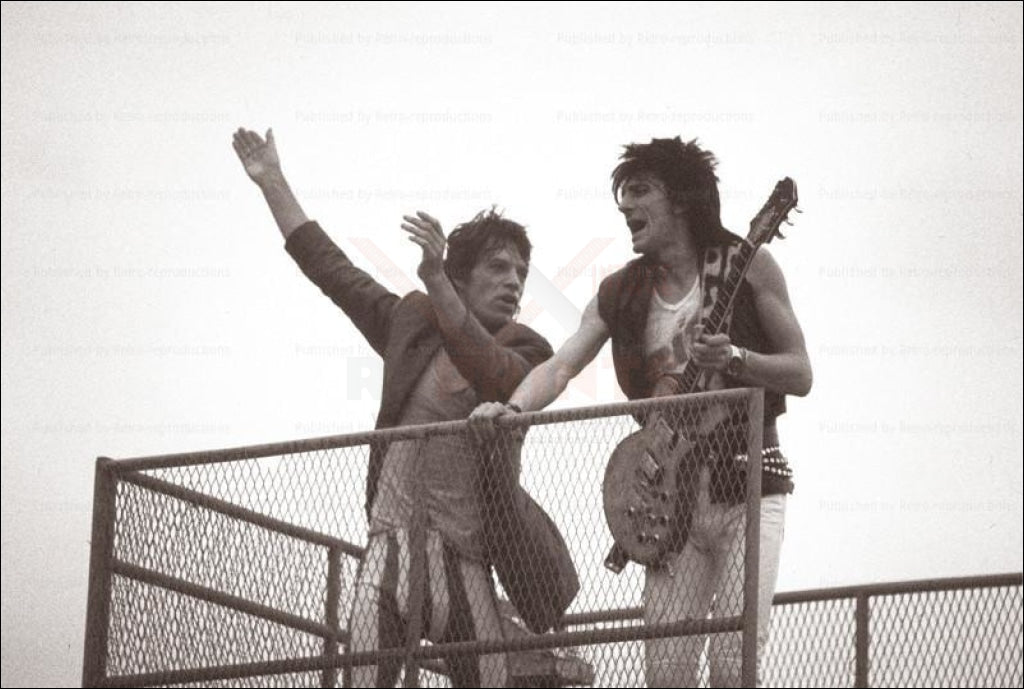 Mick Jagger, Keith Richard Paris Concert 1991, photographic print - Vintage Art, canvas prints