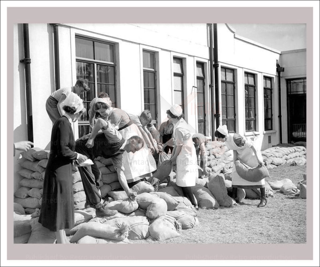 Women at War - Nurses 6, vintage art photo print reproduction, WWII - Vintage Art, canvas prints