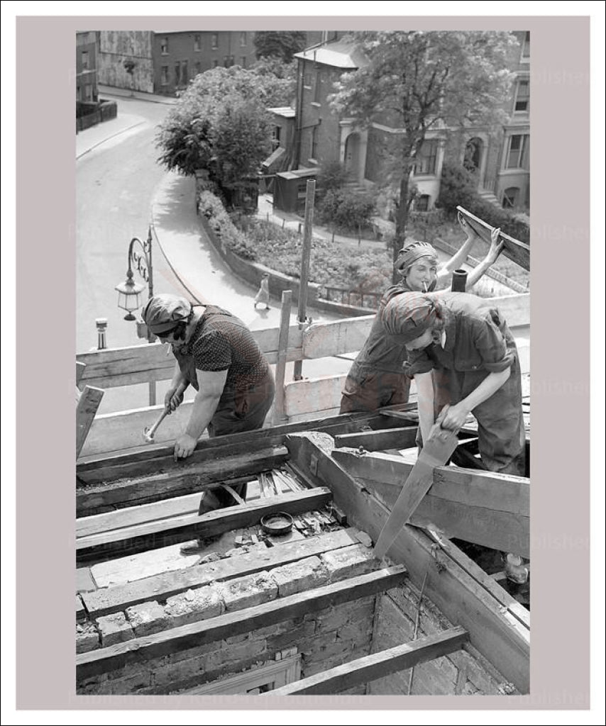 Women at War - Builders 1, vintage art photo print reproduction, WWII - Vintage Art, canvas prints