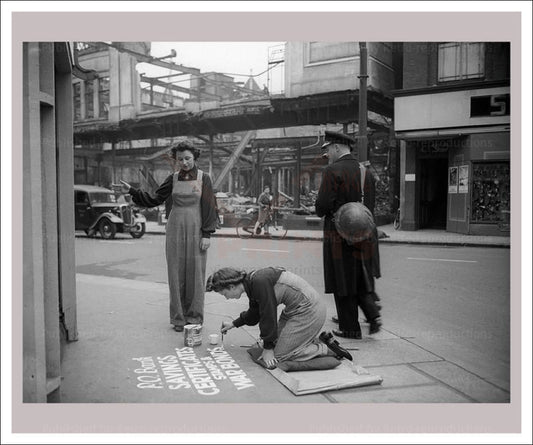 Women at War - Builders 5, vintage art photo print reproduction, WWII - Vintage Art, canvas prints