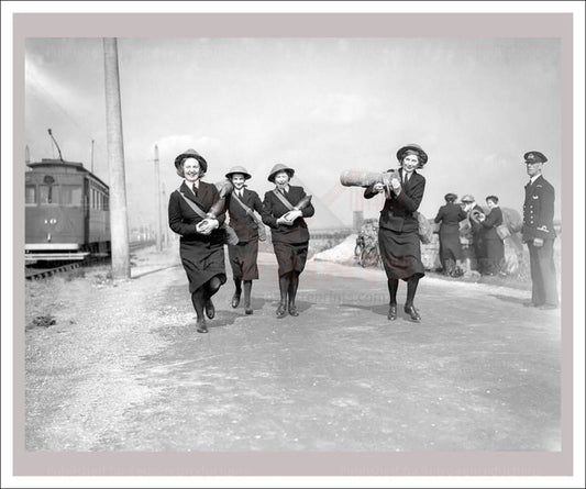 Women at War - Forces Services 8, vintage art photo print reproduction, WWII - Vintage Art, canvas prints